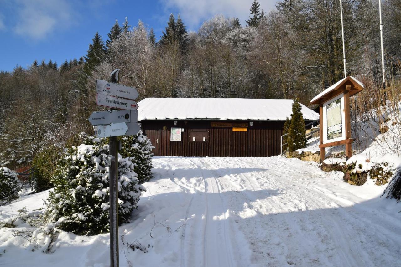 Fraenkische Linie - Radspitz-Ferienwohnungen Marktrodach Zewnętrze zdjęcie